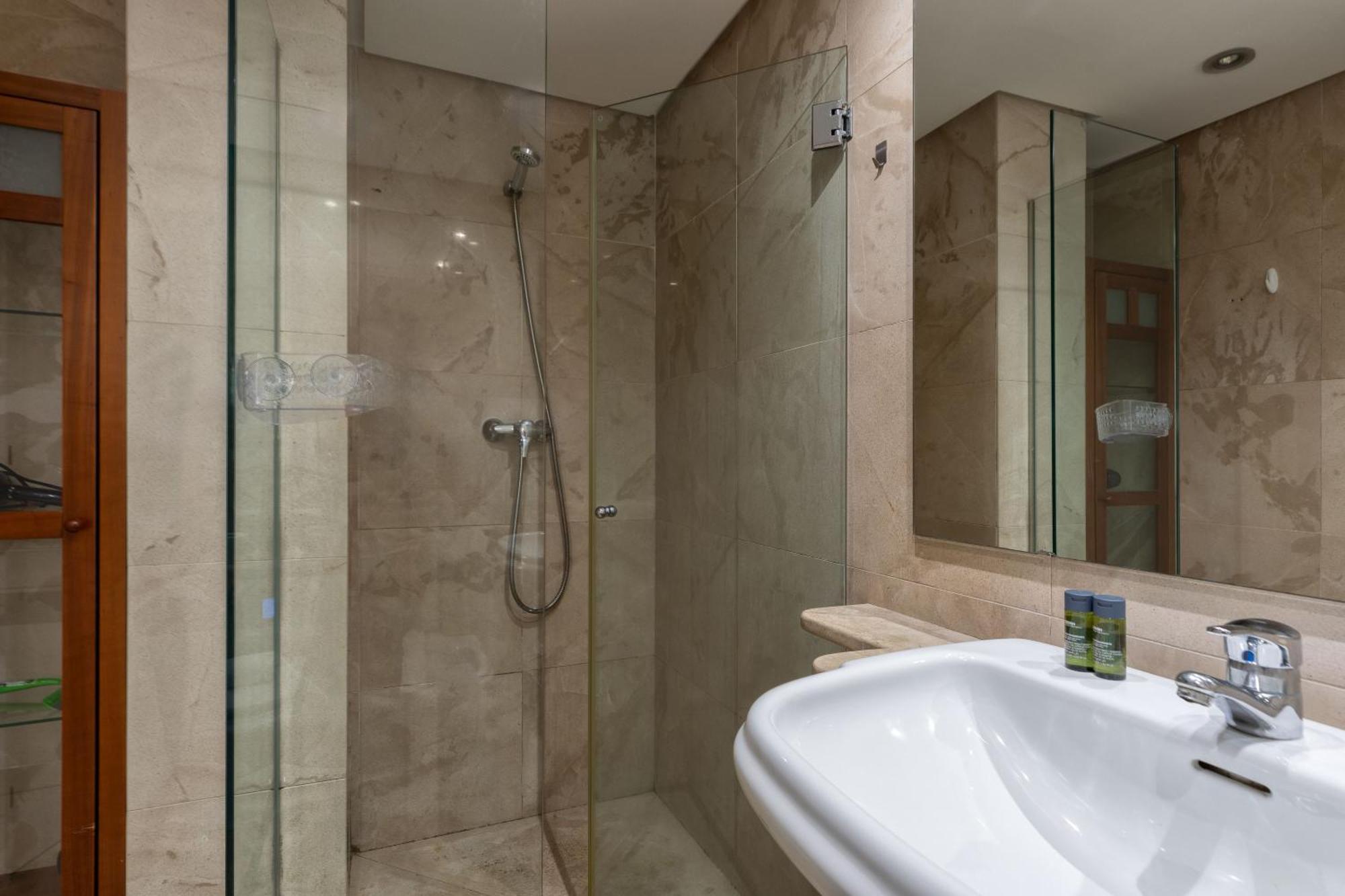 Apartament Flateli Pou Rodo 3 Girona Zewnętrze zdjęcie